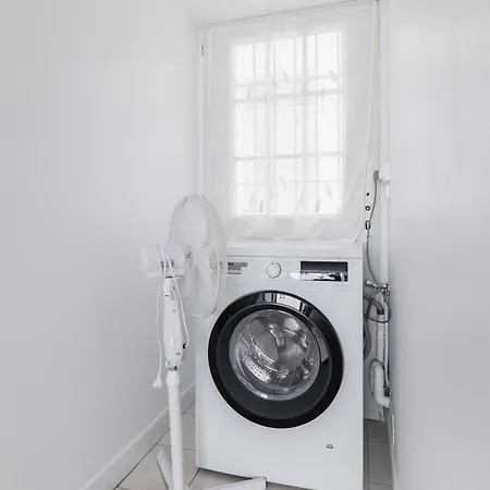 Familial Proche Des Commerces - 8p - Flat-guest Apartment *