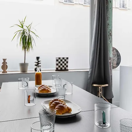 Familial Proche Des Commerces - 8p - Flat-guest Apartment