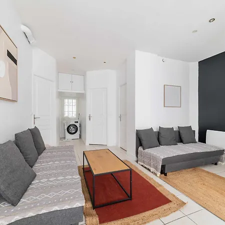 Familial Proche Des Commerces - 8p - Flat-guest Apartment Paris