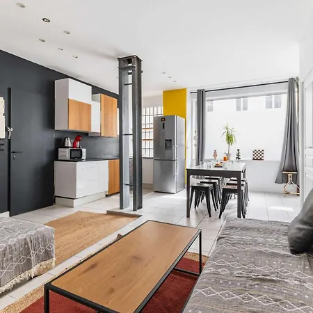 Familial Proche Des Commerces - 8p - Flat-guest Apartment
